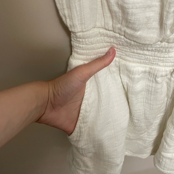 ❤️Aerie Puff Sleeve Romper - Picture 7 of 10